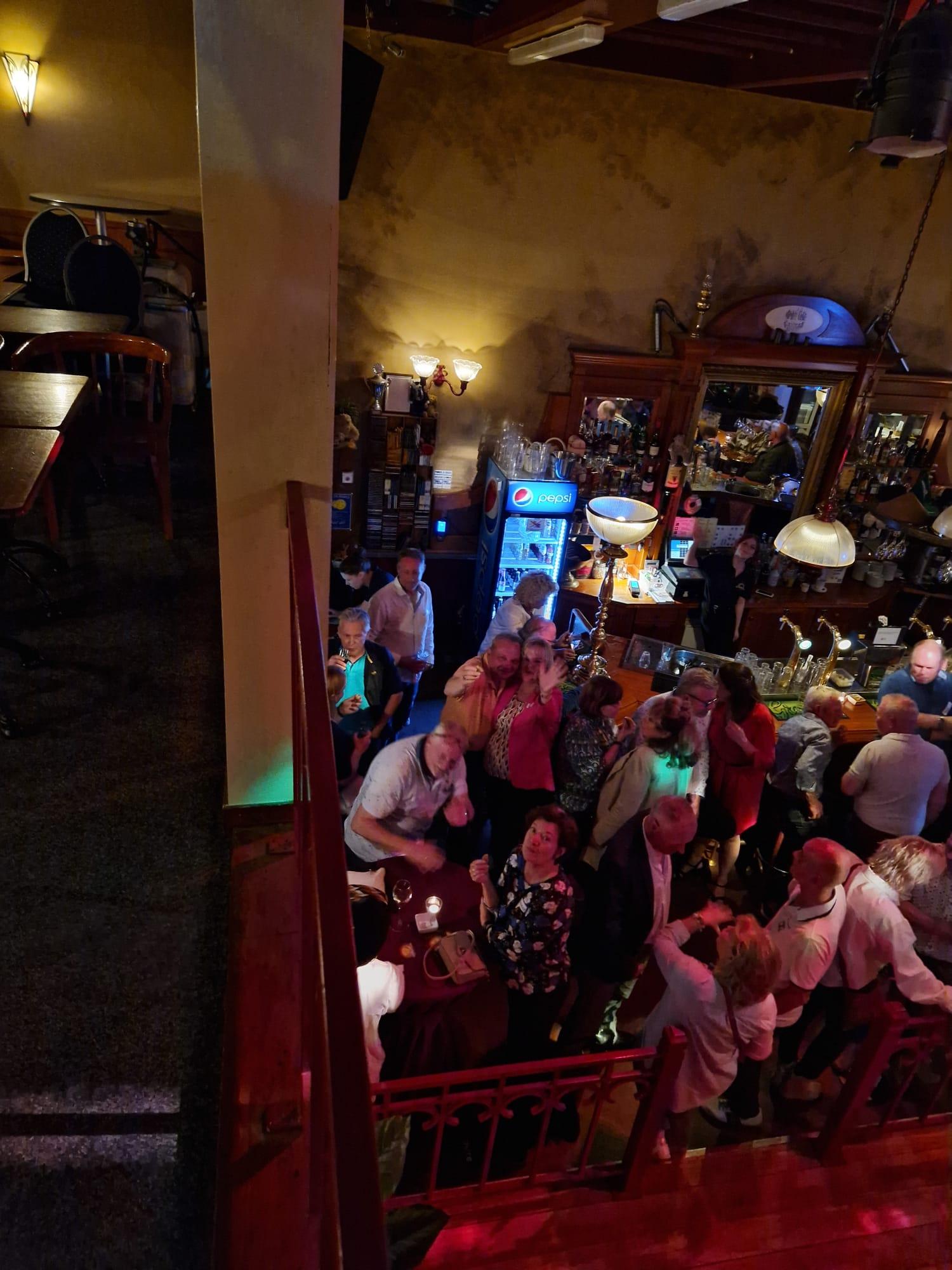 singleparty singlesfeestje singlesborrel singleparty Haaksbergen grandcafe Centraal DatingOost DatingOost.nl Dating Oost datingsite datingbureau relatiebureau 